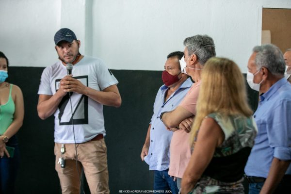 Presidente do Atlético Clube Roraima fala com Romero Jucá e Teresa Surita sobre o apoio ao esporte no município de Cantá