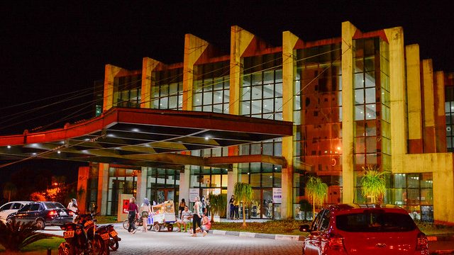 Entrada principal do Teatro de Boa Vista