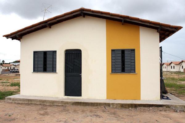Romero Jucá ajudou a construir 6 mil casas em Roraima