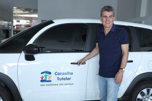 Romero Jucá entrega carros novos para os Conselho Tutelares de Roraima