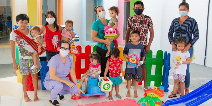 ‘Tapiri’ no Hospital da Criança traz leveza e alegria para pacientes