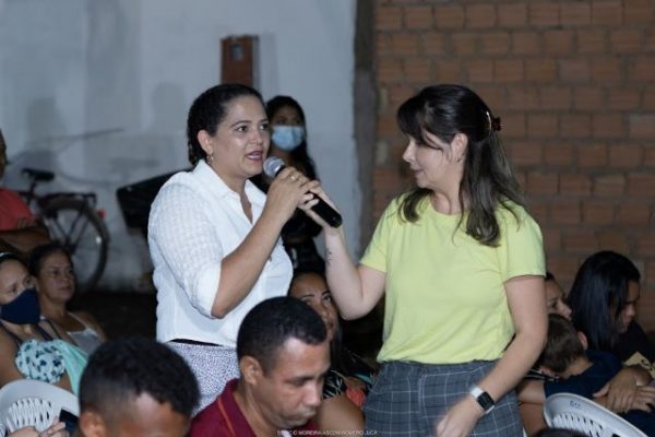 Problemas em Alto Alegre são citados por Elisângela 