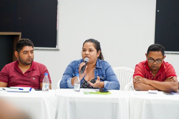 Cristiane Gomes representa os jovens da agricultura familiar