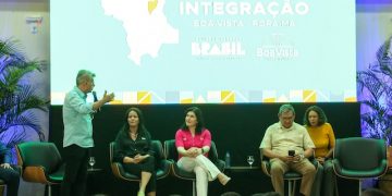 Romero Jucá participa do lançamento do programa Rotas de Integração em Roraima